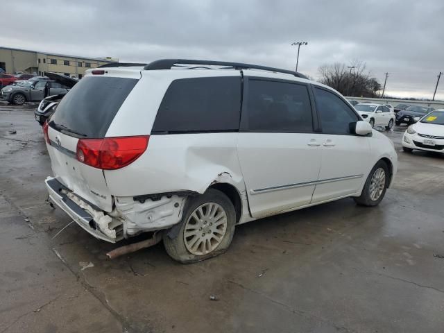 2007 Toyota Sienna XLE