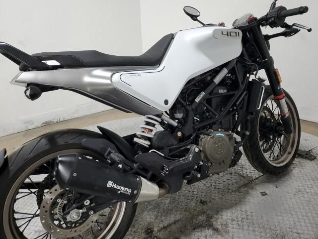 2023 Husqvarna Vitpilen 401/SVARTPILEN 401