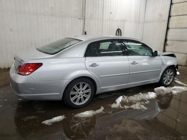 2010 Toyota Avalon XL