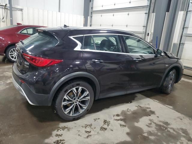 2018 Infiniti QX30 Base