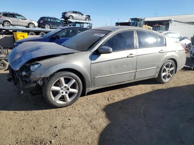 2004 Nissan Maxima SE