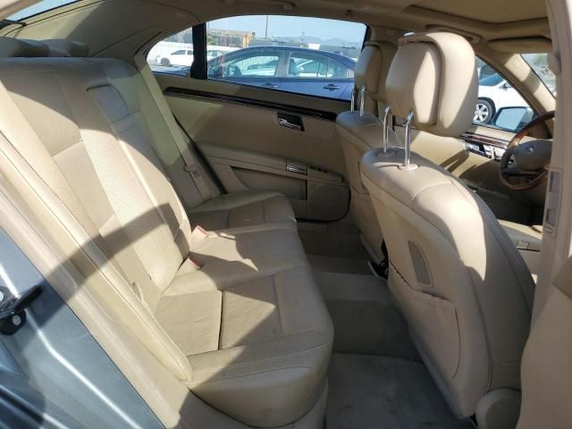 2010 Mercedes-Benz S 550