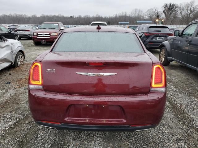 2019 Chrysler 300 S