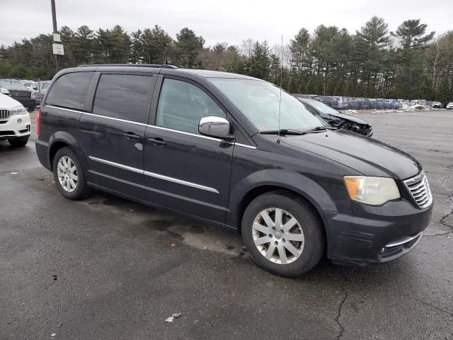 2012 Chrysler Town & Country Touring L