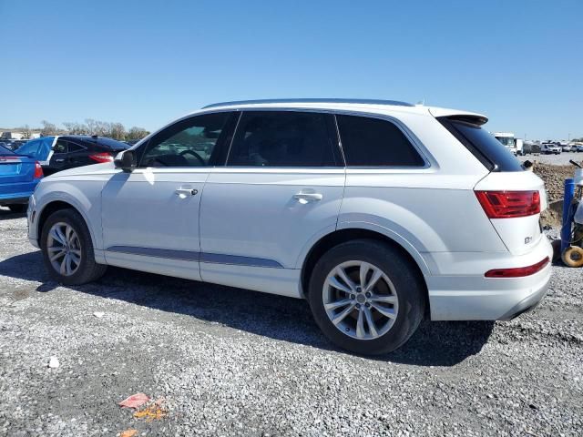 2017 Audi Q7 Premium Plus