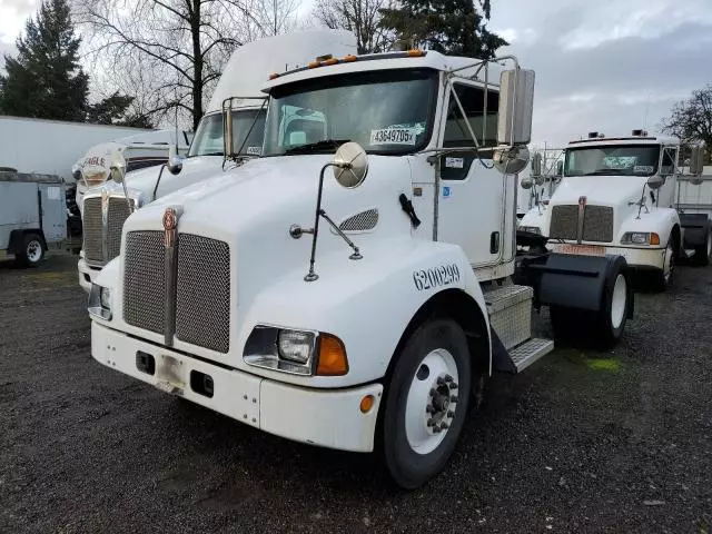 2007 Kenworth Construction T300