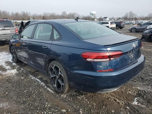 2020 Volkswagen Passat R-Line