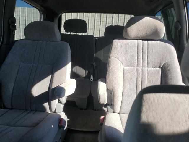 2000 Toyota Sienna LE