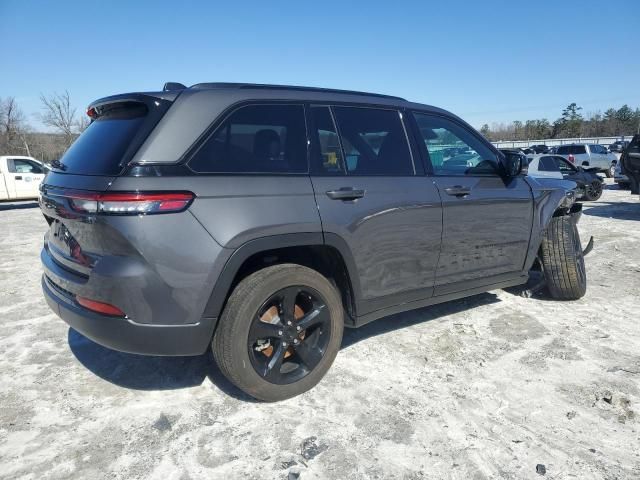 2024 Jeep Grand Cherokee Laredo