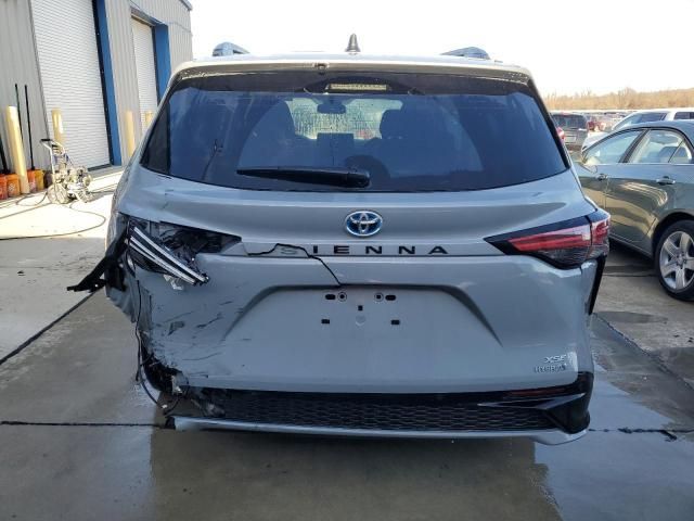 2023 Toyota Sienna XSE