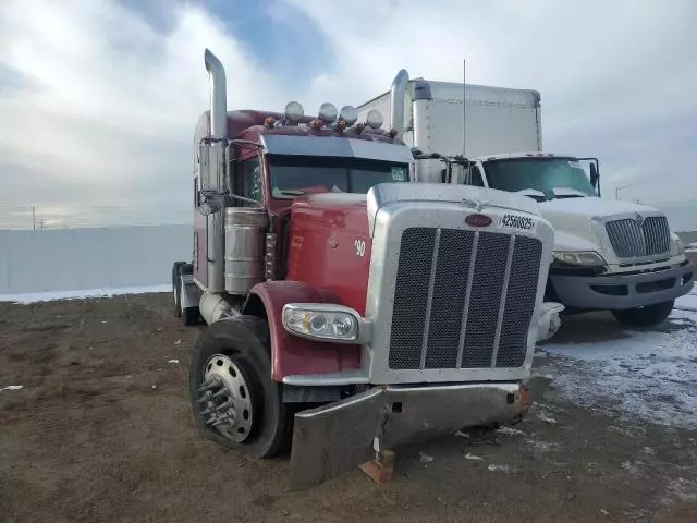 2022 Peterbilt 389