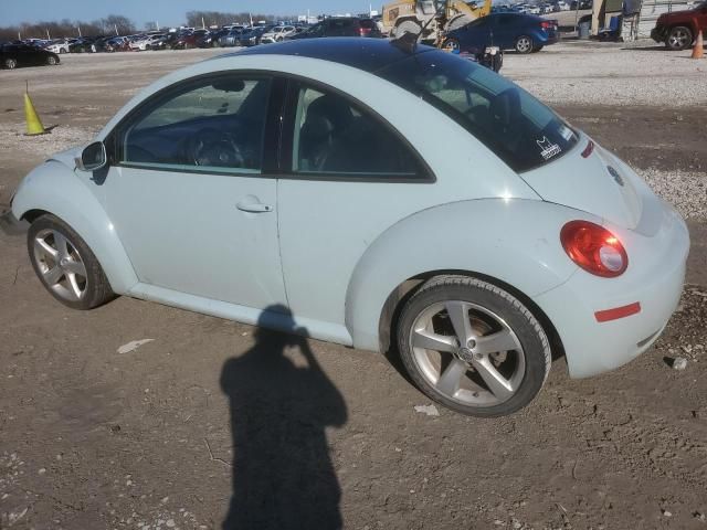 2010 Volkswagen New Beetle