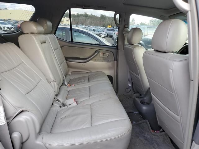 2005 Toyota Sequoia SR5