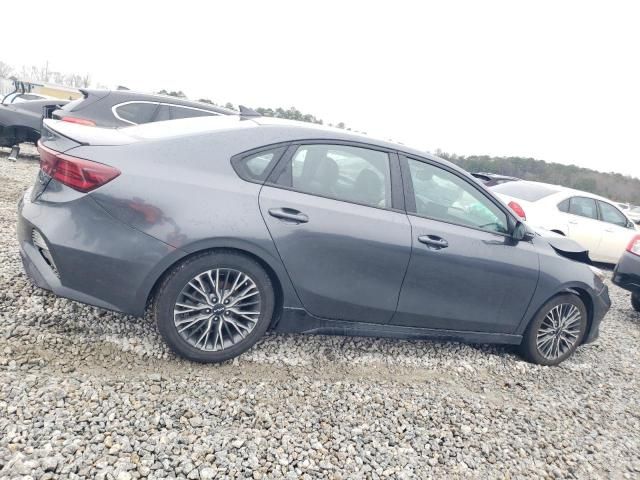 2023 KIA Forte GT Line