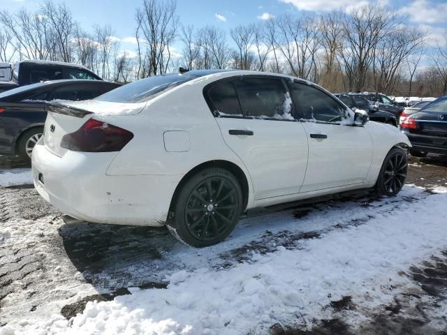 2015 Infiniti Q40