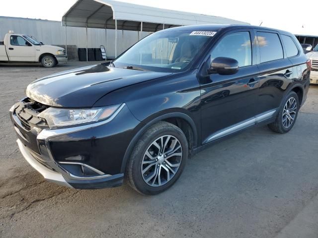 2016 Mitsubishi Outlander SE