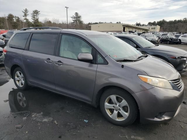 2011 Toyota Sienna LE