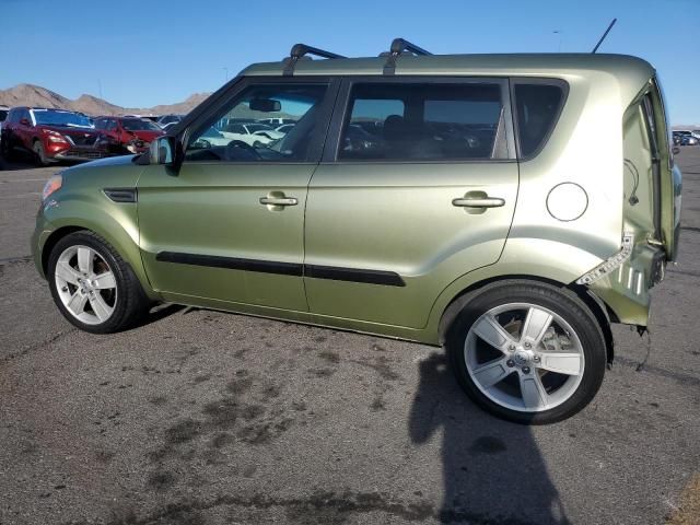 2011 KIA Soul +