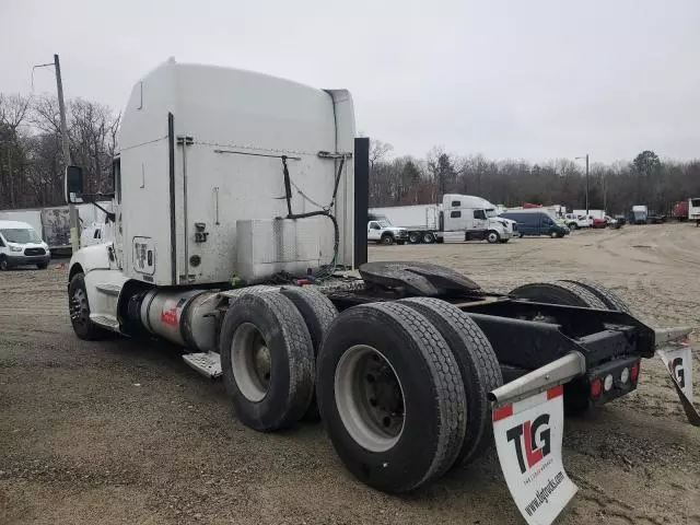 2015 Kenworth Construction T660