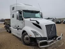 Salvage trucks for sale at Wilmer, TX auction: 2019 Volvo VN VNL