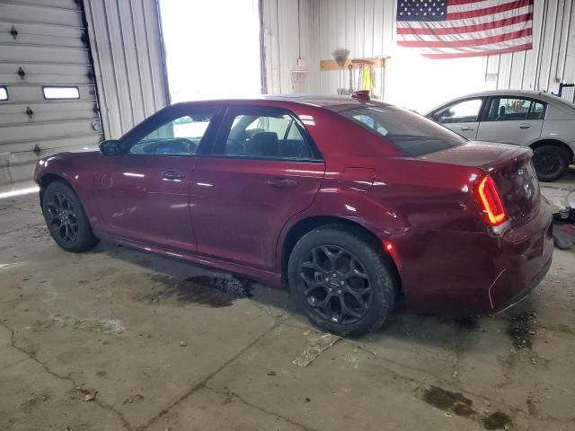 2023 Chrysler 300 Touring L