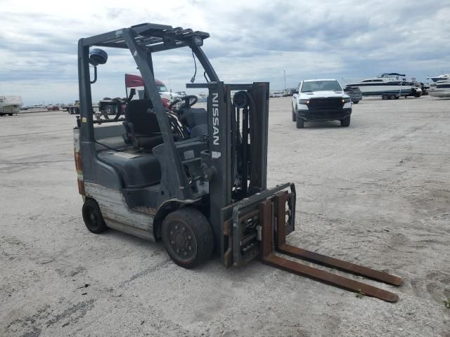 2012 Nissan Forklift  CF40LP