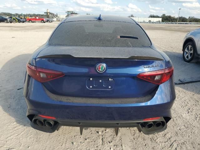 2017 Alfa Romeo Giulia Quadrifoglio