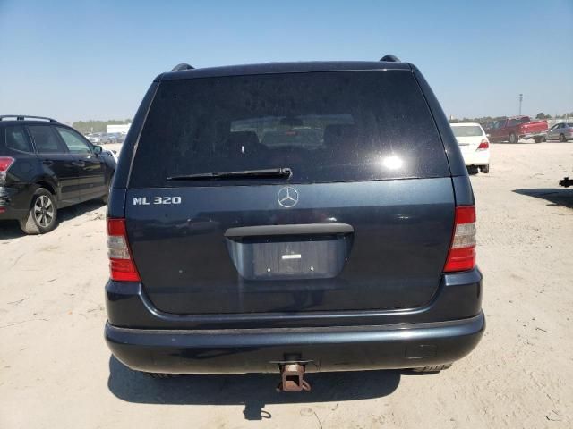 2000 Mercedes-Benz ML 320