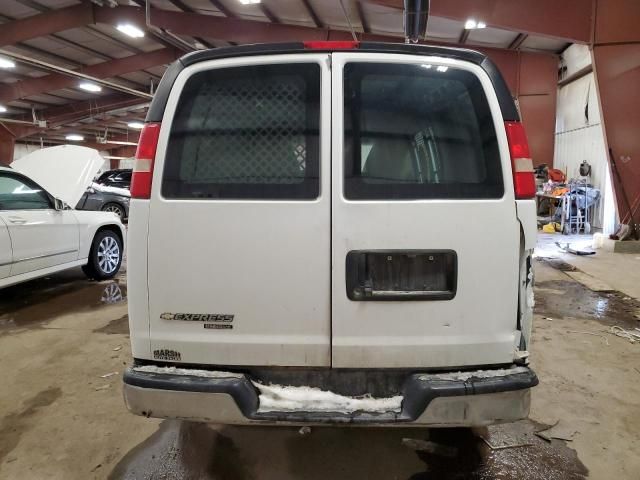 2014 Chevrolet Express G2500