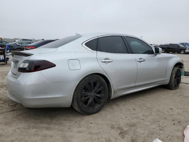 2011 Infiniti M37