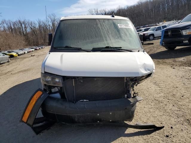 2021 Chevrolet Express G2500