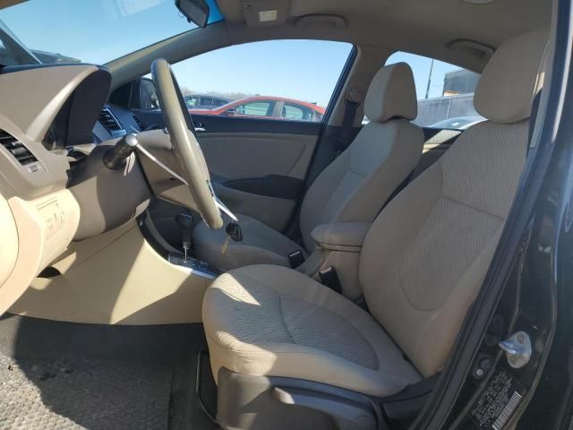 2012 Hyundai Accent GLS