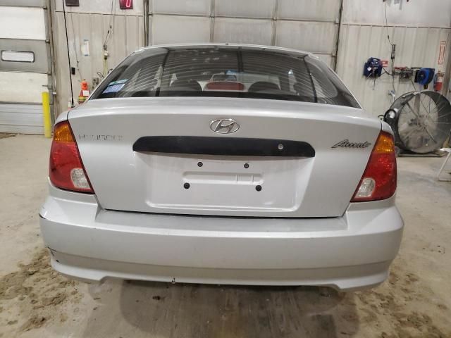 2004 Hyundai Accent L