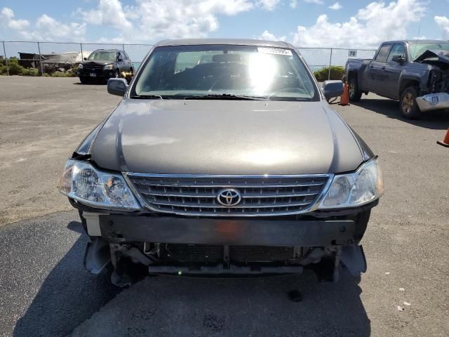 2003 Toyota Avalon XL