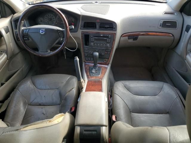 2005 Volvo V70 FWD