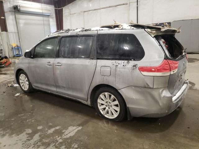 2013 Toyota Sienna XLE