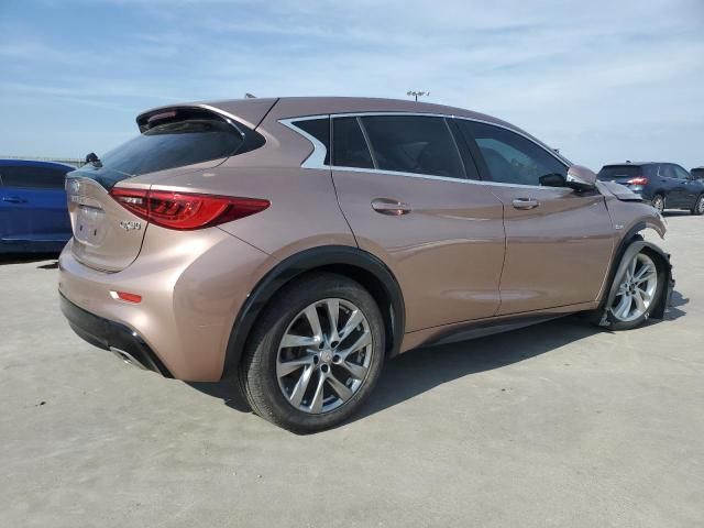 2018 Infiniti QX30 Base