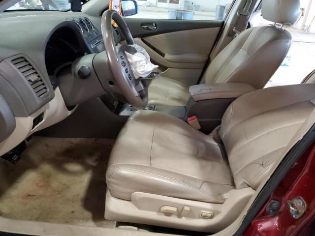 2010 Nissan Altima Base