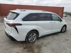 2022 Toyota Sienna Limited