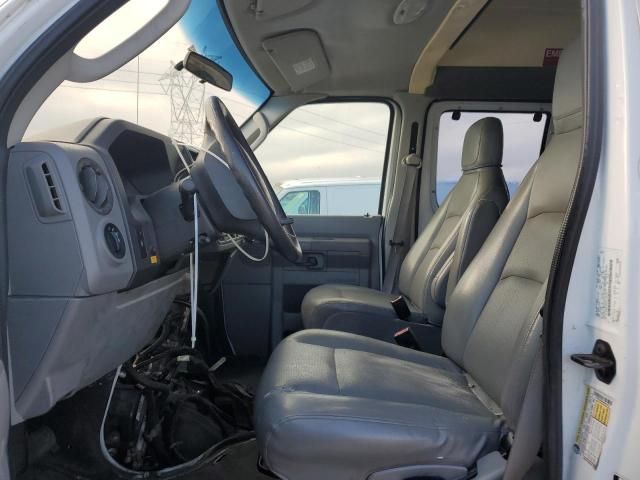 2010 Ford Econoline E250 Van