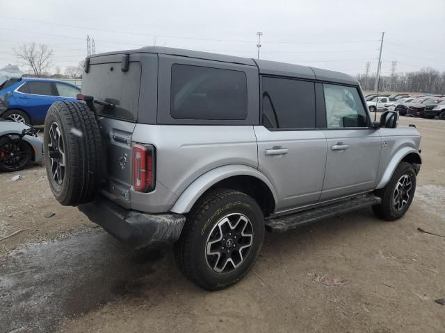 2024 Ford Bronco Outer Banks