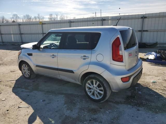 2013 KIA Soul +