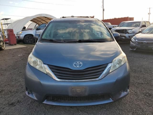 2014 Toyota Sienna LE