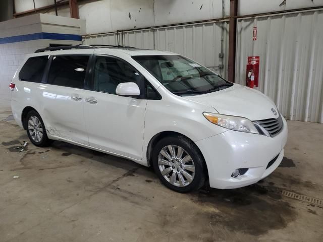 2011 Toyota Sienna XLE