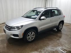 Volkswagen Vehiculos salvage en venta: 2015 Volkswagen Tiguan S