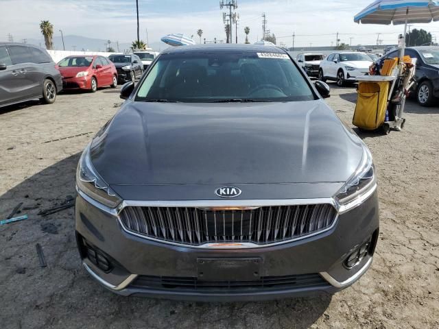 2017 KIA Cadenza Premium