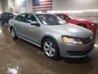 2014 Volkswagen Passat SE