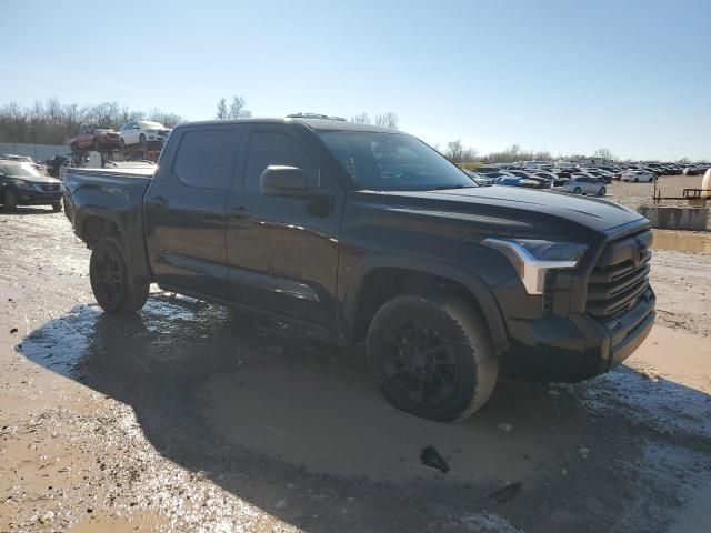 2023 Toyota Tundra Crewmax SR