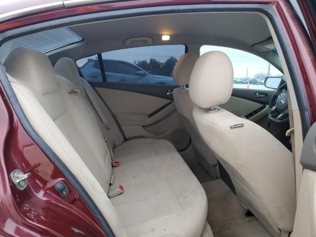 2011 Nissan Altima Base