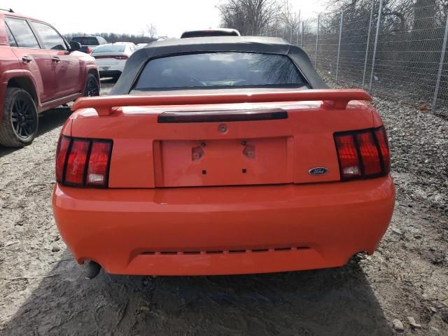 2004 Ford Mustang